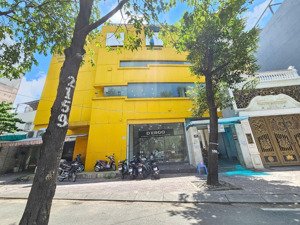 sos!!! mặt tiền đường vip võ thị sáu phường võ thị sáu quận 3