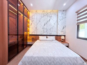 nhà đẹp lung linh mặt tiền hòa minh 14, sát hồ tùng mậu cách biển 300m