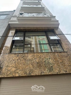 bán nhà 8 tầng thang máy khu phân lô quân đội ngọc thụy long biên ô tô cửa vào nhà