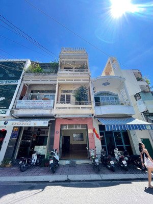 cho thuê nhà nguyên căn mặt tiền đường đống đa, khu vực buôn bán nhộn nhịp