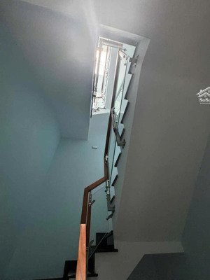 bán nhà hẻm xe hơi đường lê trọng tấn dt 4x14 đúc 1 trệt 2 lầu bán 6,7 tỷ lh hiểu