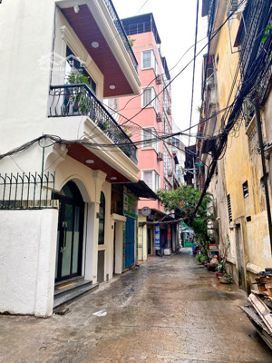 bán nhà hoàng ngân,66m2 x6,5tầng thang máy,17,8tỷ full nội thất,dòng tiền vận hành ổn định