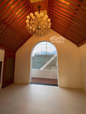 cho thuê biệt thự lô góc khu mỹ đình 200m² x 4 tầng, mặt tiền 40m giá hợp lý 