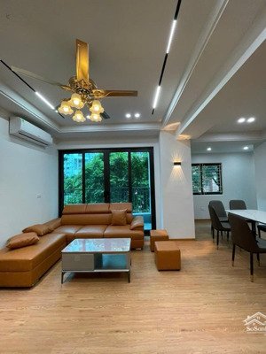 bán cc thấp tầng hồ hoàng cầu 65m, 2 ngủ, sổ đỏ chính chủ cạnh tân hoàng minh chỉ 6,8 tỷ