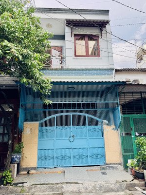 bán nhà khu vip tân phú , thoại ngọc hầu, 2 tầng 4x12m giá chỉ 4.6 tỷ