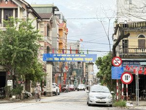 đất đẹp vĩnh ngọc- đường rộng oto vào - gần cầu nhật tân - sát smart city- tiềm năng tăng giá cao