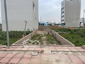 bán lô đất diện tích 48,3m2, mt 3,86m, băng 2, ngay sau đường vành đai 3.5, gần kđt vườn cam