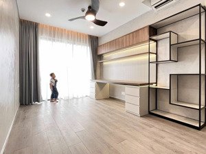 cho thuê diamond brillant 3pn , full nt cao cấp chủ làm 2ty , giá thuê 28triệu