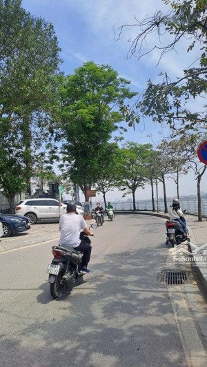 bán nhà tây hồ - mặt tiền khủng - thang máy - ô tô qua nhà