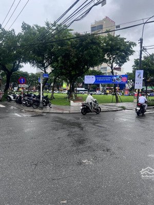 bán nhà đẹp 3 tầng mặt tiền phan chu trinh trung tâm đà nẵng vị trí vàng, kinh doanh siêu lợi nhuận