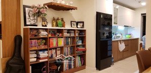 gia đình bán căn góc cc bàu cát q.tb. dt 60m2 2p 2wc. sh. giá 2,35 tỷ. lh 