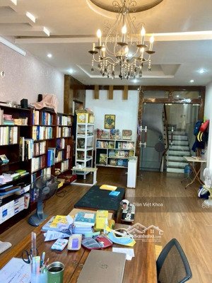 sốc! hiếm nhà bán khu phân lô hồ đắc di - ô tô vào tận nhà - vài bước ra hồ - giá chỉ hơn 10 tỷ