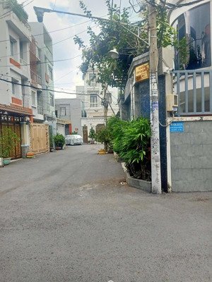 toà nhà buling nguyễn thái sơn 7 tầng tháng máy gò vấp