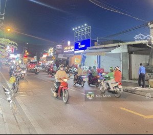 mặt tiền nguyễn xiển dt 6,5mx23m kết cấu 2 tầng sổ vuông vức kinh doanh đa nghề chỉ 7,x tỷ