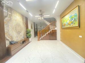 BÁN NHÀ KIM ĐỒNG – HOÀNG MAI, HAI MẶT ĐƯỜNG Ô TÔ RỘNG, RẤT GẦN PHỐ, NHÀ ĐẸP, KINH DOANH.