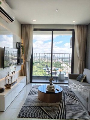 siêu hiếm ch giá đẹp , sổ sẵn 100% , view tphcm lộng lẫy ,sống đẳng cấp 63m2 , vay 85%