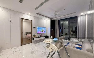 bán căn 2 ngủ sunshine city - 73m2 - tầng cao trung - view nội khu + quảng trường - giá: 7 tỷ