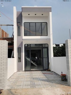 bán nhà sổ riêng 400 triệu vào ở ngay, cuối đường đồng khởi trảng dài