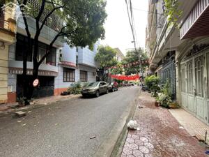 Bán nhà 152 Võ Chí Công phân lô Bộ Giáo Dục lô góc nhà đẹp 80m chỉ 26.5 tỷ