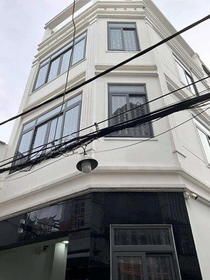 bán nhà 4 tầng nguyễn văn công , p3 , 56m2 , 6,3tỷ tl . lh : việt anh