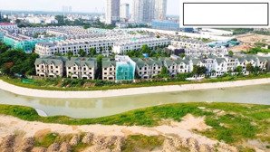 bán căn biệt thự siêu đẹp - siêu hiếm giáp công viên 65 hecta. bàn giao ngay - sổ đỏ pháp lý đầy đủ