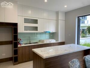 Cho thuê biệt thự Time garden, Vĩnh Yên. DT 156m2. Giá 25tr/tháng