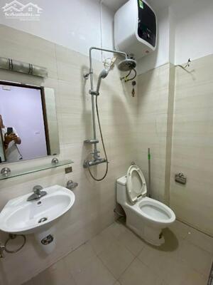 Bán nhà Văn Chương mặt ngõ thẳng tắp thông ra hồ nhà đẹp lung linh full nội thất xịn 2 thoáng 36m 5 tầng giá 9.1 tỷ .