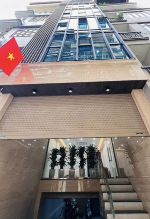 giảm mạnh nhà phố nguyễn khang phân lô tô tô tránh dt 75m 9t có hầm kinh doanh giá 34.9tỷ