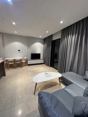 cho thuê 3pn d''capitale full đồ. xem nhà 24/7 lhe: 