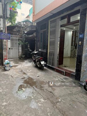 bán nhà__ 32 m2 x 5 tầng x 4mt x 7,4 tỷ. trần cung.vị trí đẹp. ngõ thông , rông thoáng. gần phố...