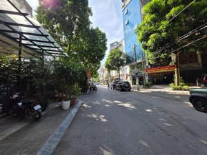 bán nhà riêng 58m2, 32 tỷ, 8pn, 6wc tại phạm tuấn tài, dịch vọng, cầu giấy, hà nội chỉ với hot!