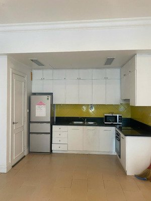 chính chủ gửi bán căn hộ the garden, giá chỉ 80 triệu/m2, 109m2, 2pn, 2wc, nhiều tiện ích....