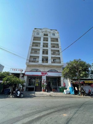 bán tòa nhà mt lý phục man q7 12x37m hầm 8 tầng giá 150ty