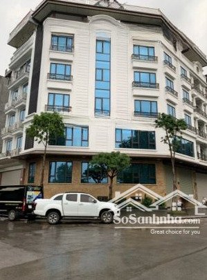 cho thuê np tại trung hòa, 300m2, 5 tầng, mặt tiền 30m