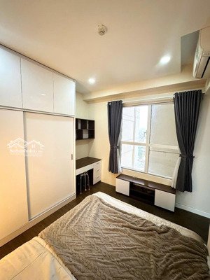 cần cho thuê cc golg view dt 68m2 2pn 2wc full nt giá 15tr/th lh tuấn