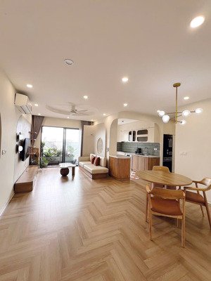 chính chủ bán căn 2pn toà zen tầng trung giá chỉ 5.9 tỷ liên hệ 