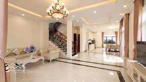 biệt thự kqh măng lin đà lạt - 290m - siêu đẹp