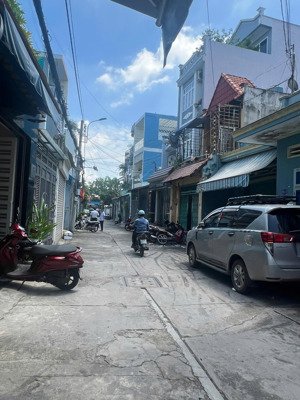 bán nhà ngang 4mx19m nở hậu hẻm ô tô 345 tân kỳ tân quý,p.tân quý, tân phú