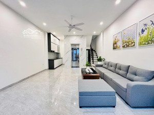 bán nhà mới đẹp ô tô, thang máy gần phố xuân đỉnh, phạm văn đồng , dt 38m x7tầng mt 4m sổ đẹp vuông