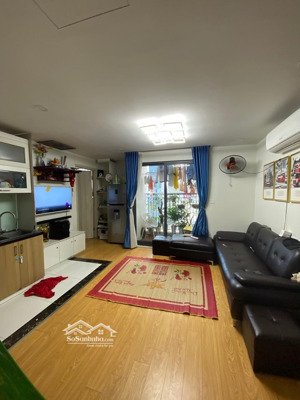 chính chủ nhờ bán gấp căn 2n chung cư the garden hill, đủ đồ giá tốt nhất thị trường. lh 