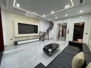 bán nhà ngọc lâm, 66m_mt5m ,thang máy, phun nội thất, ô tô đỗ cổng ,chỉ 11.5 tỷ