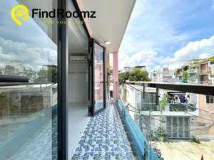 trống sẵn studio ban công, full nội thất gần công viên làng hoa chỉ 4x