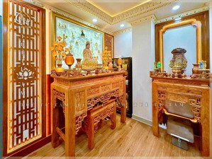 hai mặt tiền bà hom q6 ( 9.8 * 13 ) 3 lầu 15 tỷ