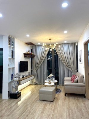 bán căn hộ 71.5m2 cc bonanza 2pn2wc, sẵn sổ, full nội thất. giá bán nhỉnh 7 tỷ. lh: 