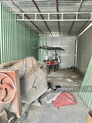 cho thuê kho để đồ đường số 5 phạm hữu lầu q7-3.5x10m.trống để liền- giá chỉ : 4tr / tháng .