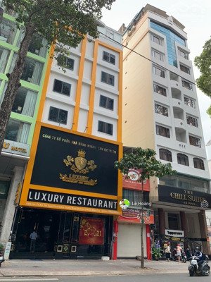 bán nhà mặt tiền tân sơn nhì, tân phú - 8x21m - ctxd: hầm + 7 tầng - hđt: 150tr/th - giá 35 tỷ