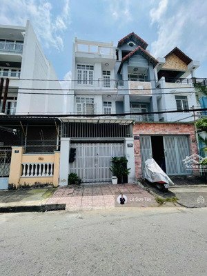 bán nhà 03 lầu mt đường số 51 - p.tân quy - q7. dt : 4m x 19m. đang hđt 24tr/thg. giá : 14,9 tỷ tl