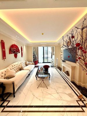 bán nhà mặt phố quận hai bà trưng - 100m2 - 7 tầng thang máy - vỉa hè rộng - kinh doanh