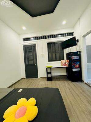 Cho thuê phòng sinh viên quận 3 ngay Lê Văn Sỹ gần nhà Ga Sài Gòn giáp Vòng xoay Dân Chủ