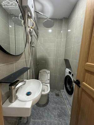 Bán nhà Hoàng Văn Thụ, 3PN, full nội thất, ở ngay, nhỉnh 5 tỷ TL.